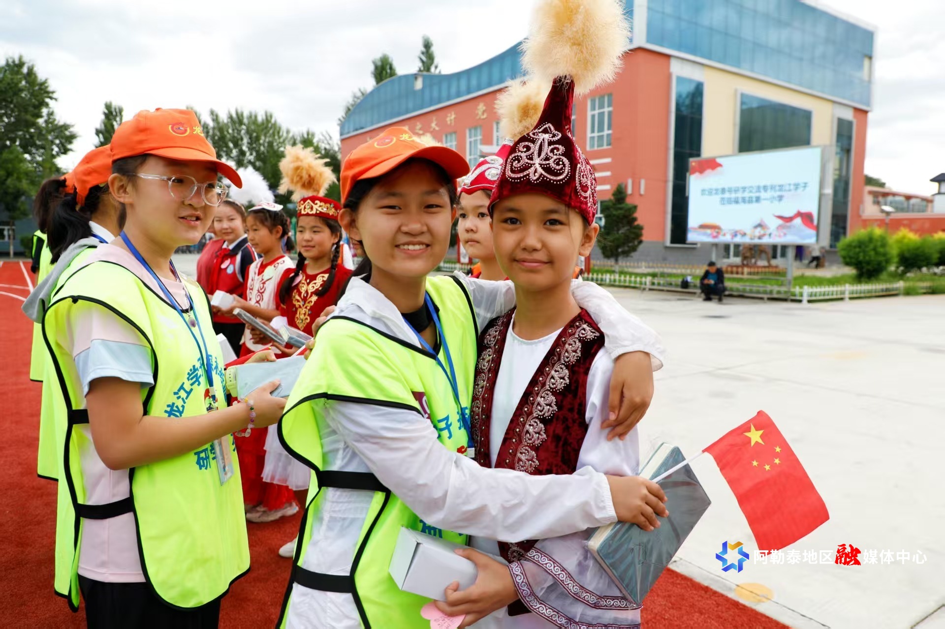 mmexport1751859298053